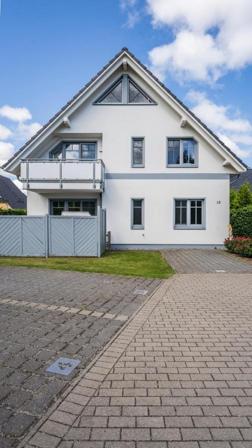 Käpt'n Kalle Ferienwohnungen Ostseeheilbad Ostseeheilbad Zingst Exterior foto