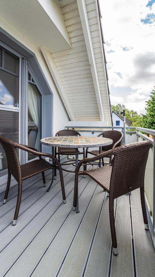 Käpt'n Kalle Ferienwohnungen Ostseeheilbad Ostseeheilbad Zingst Exterior foto